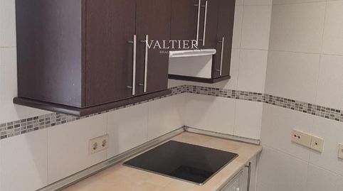 Foto 5 de Piso de alquiler en Calle Cantueso, Valdeacederas, Madrid Capital