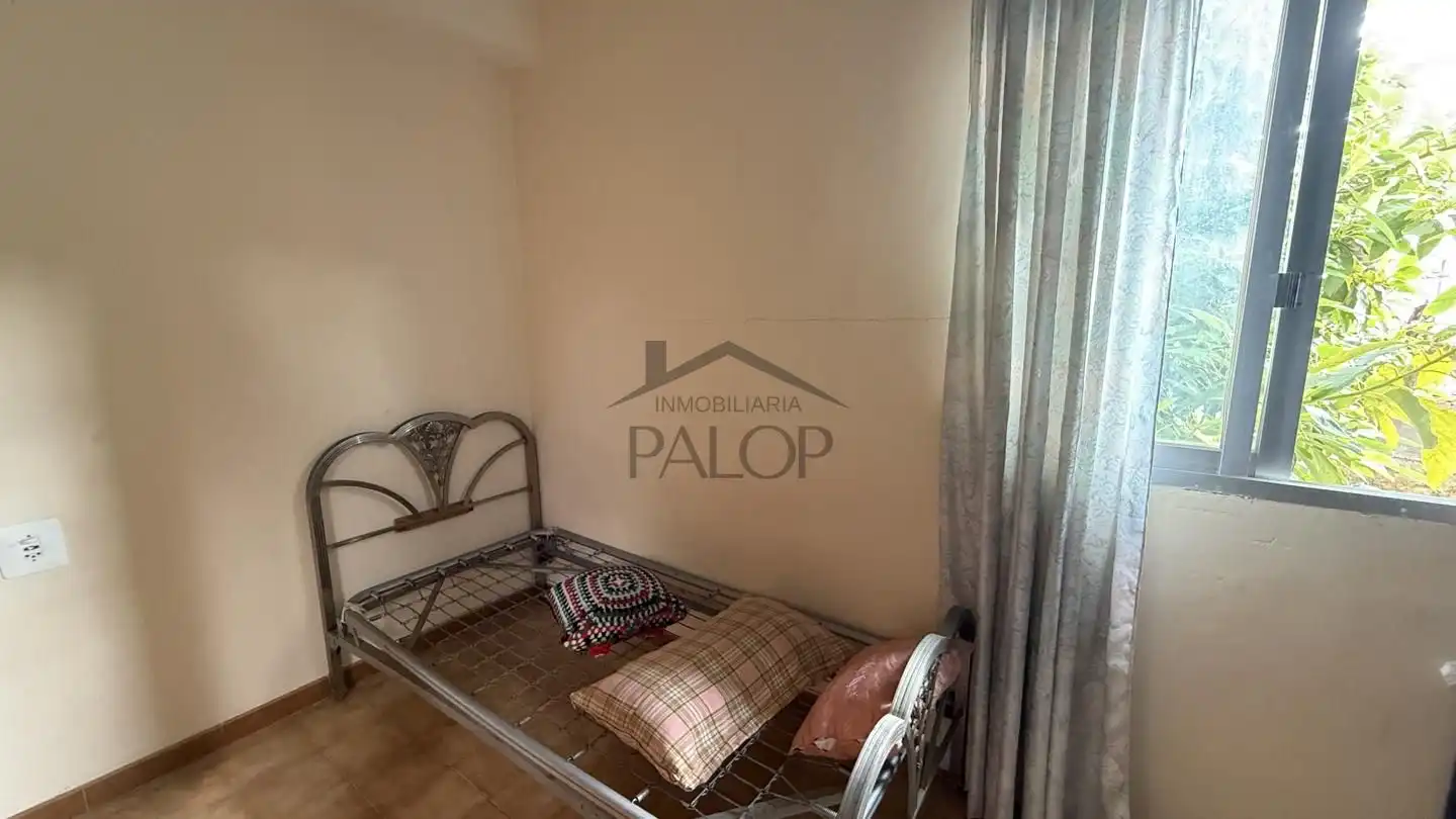 Dormitori de Casa o xalet en venda en Carcaixent amb Jardí privat i Balcó