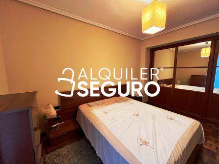 Piso en Alquiler en Jose Uruñuela en San Cristóbal