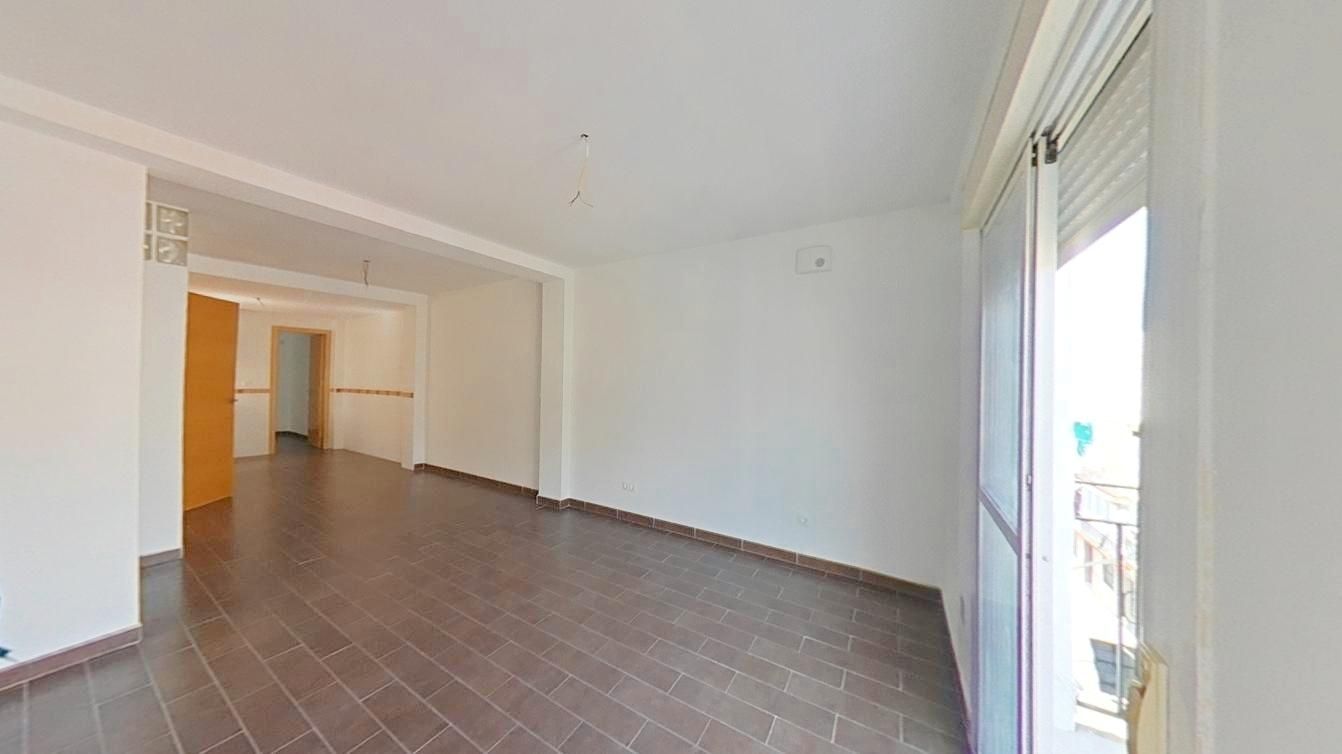 Flat for sale in  Sevilla Capital  with Terrace, Storage room and Oven