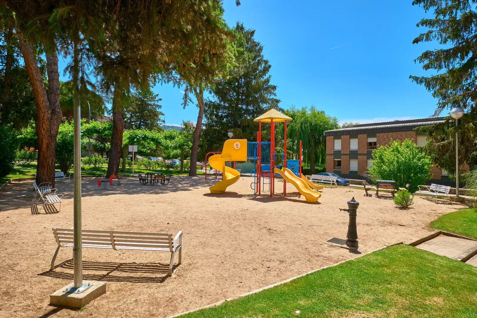 Parkplatz von Wohnung zum Verkauf in Collado Mediano mit Heizung, Terrasse und Abstellraum