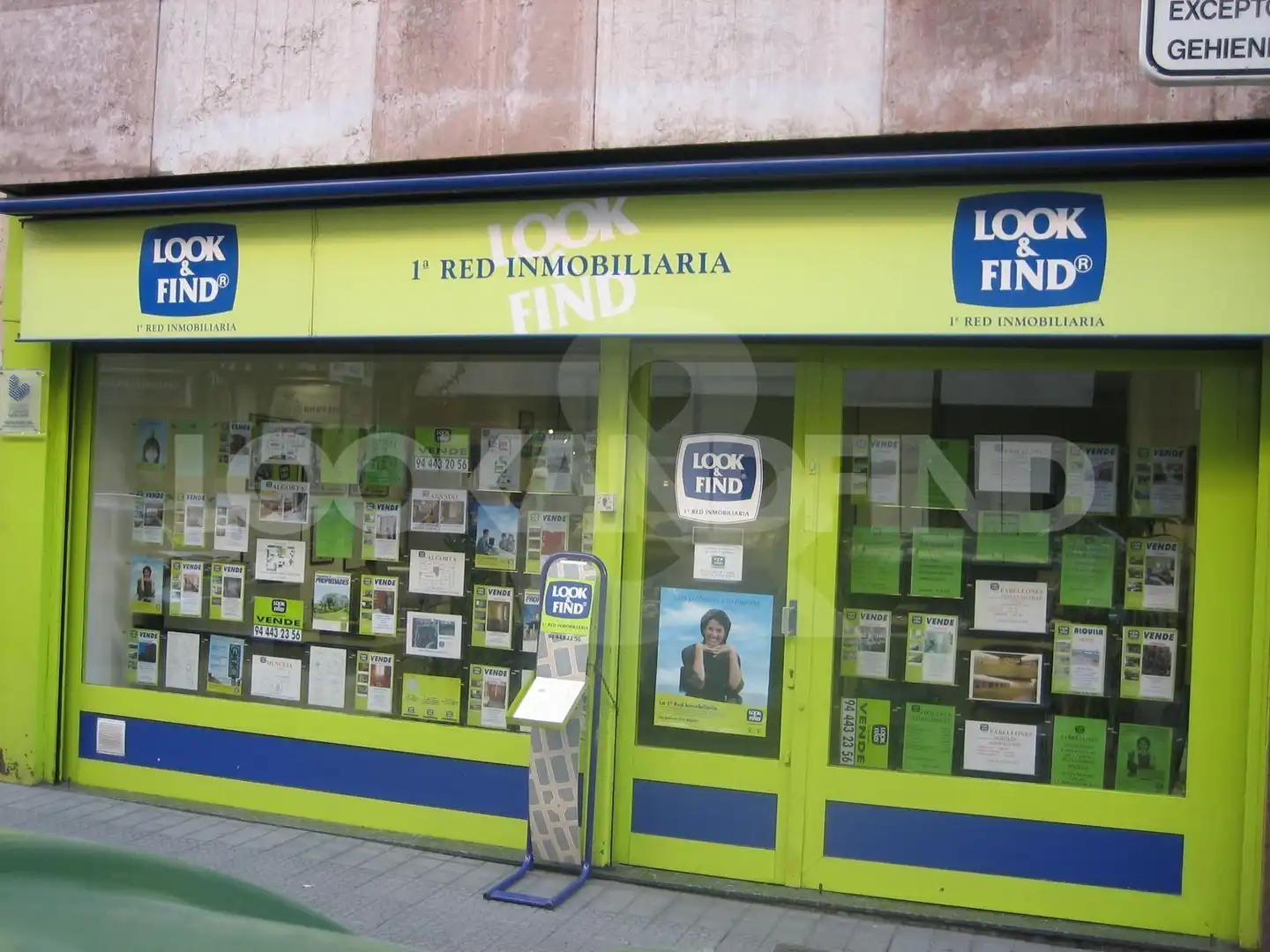 Local comercial en venda a Calle GREGORIO DE LA REVILLA, imagen 8