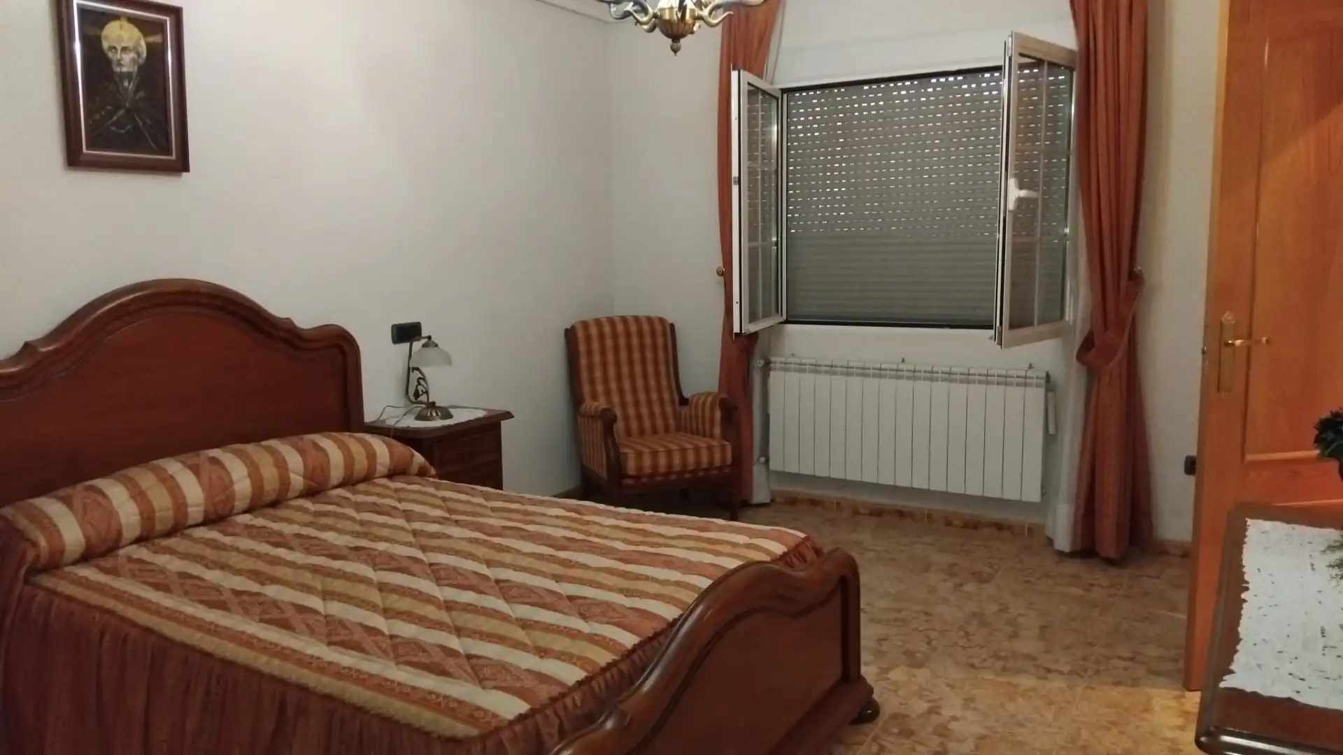 Bedroom of Houses for sale in Buendía  with Air Conditioner, Heating and Private garden