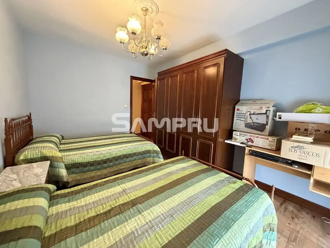 Habitación de Piso en venta en Bergara con Calefacción