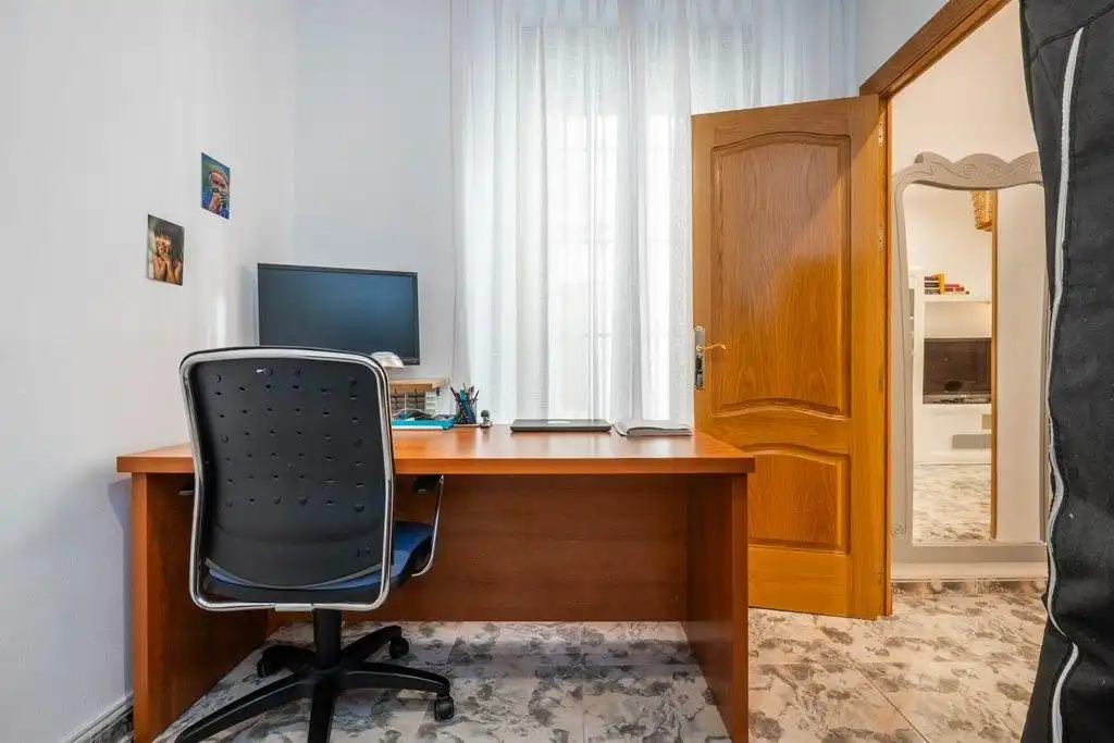 Piso con ascensor en venta en Calle Águila, imagen 17