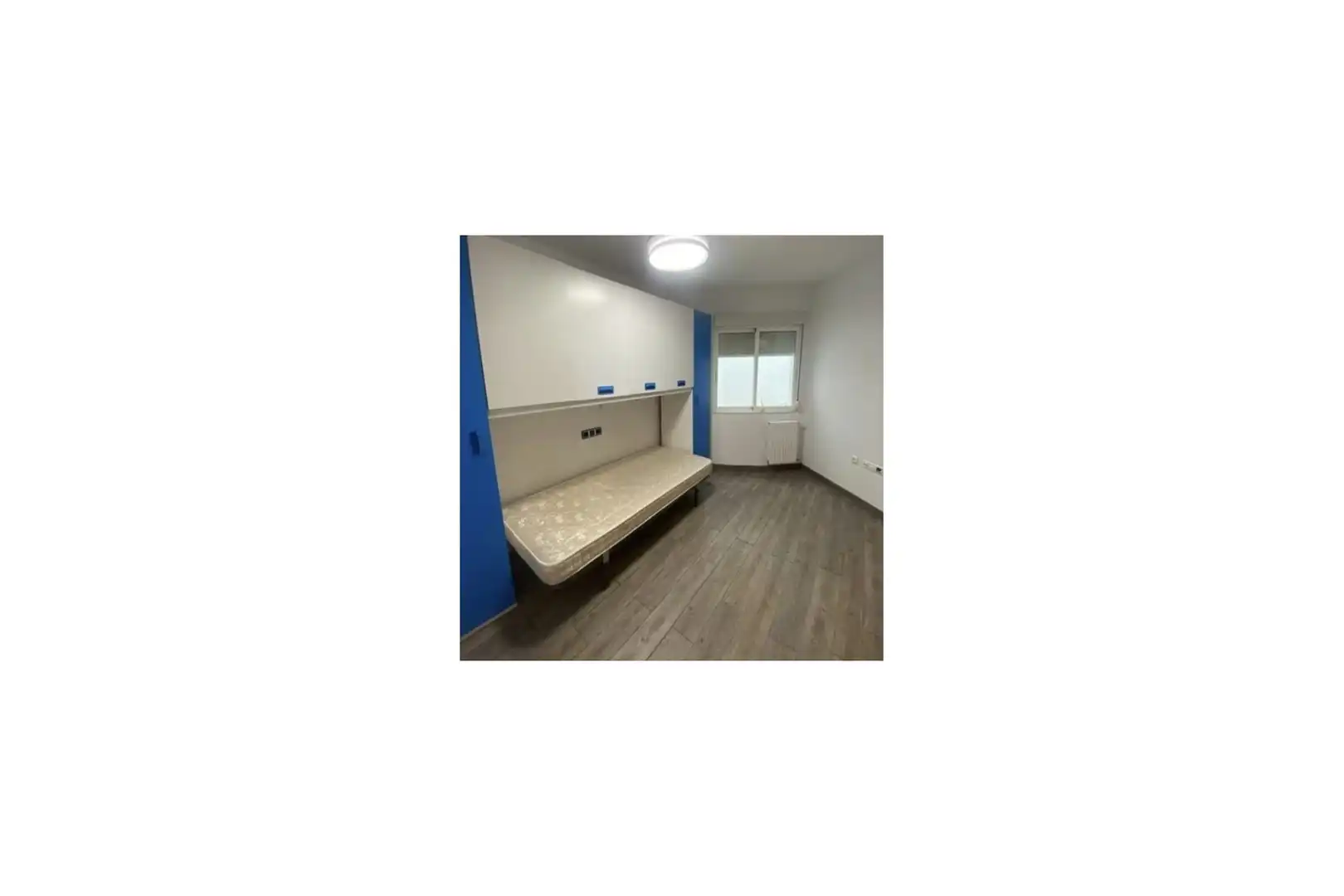 Habitación de Piso en venta en Calpe / Calp con Calefacción, Terraza y Amueblado