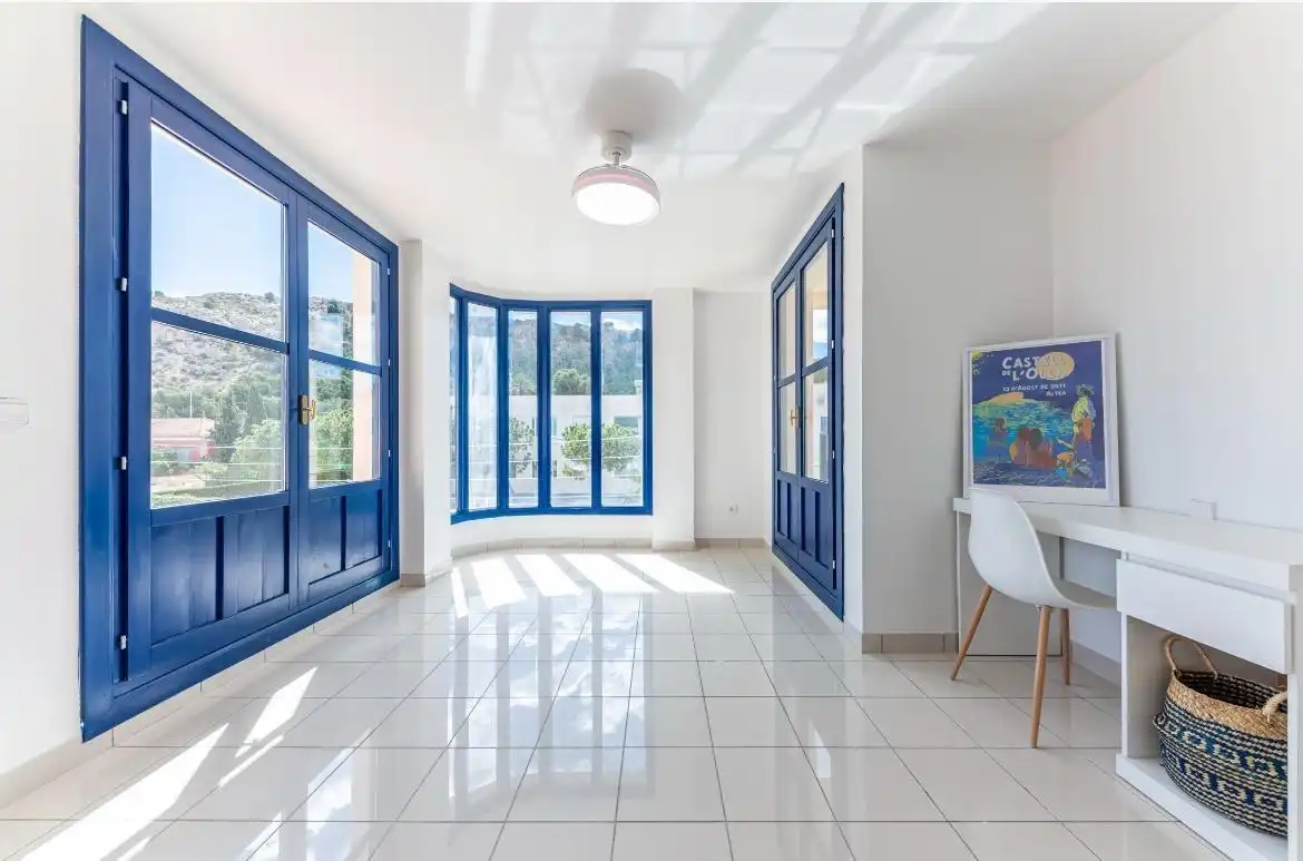 Casa o xalet en venda en Alicante / Alacant amb Jardí privat, Terrassa i Traster
