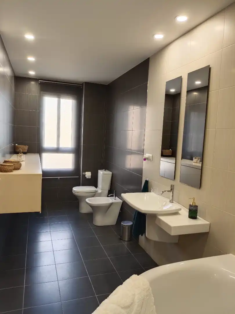 Badezimmer von Haus oder Chalet zum Verkauf in Alginet mit Klimaanlage, Heizung und Terrasse