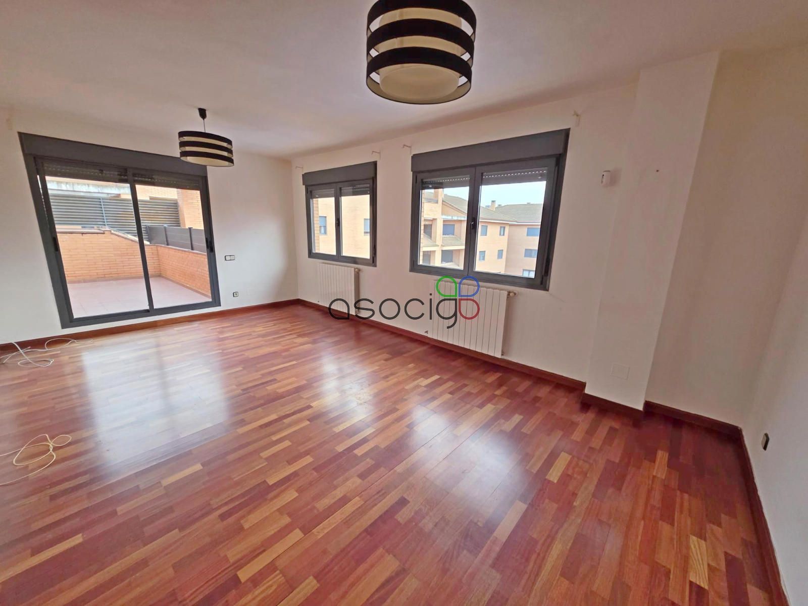 Piso en venta en Yebes con Aire acondicionado, Calefacción y Terraza