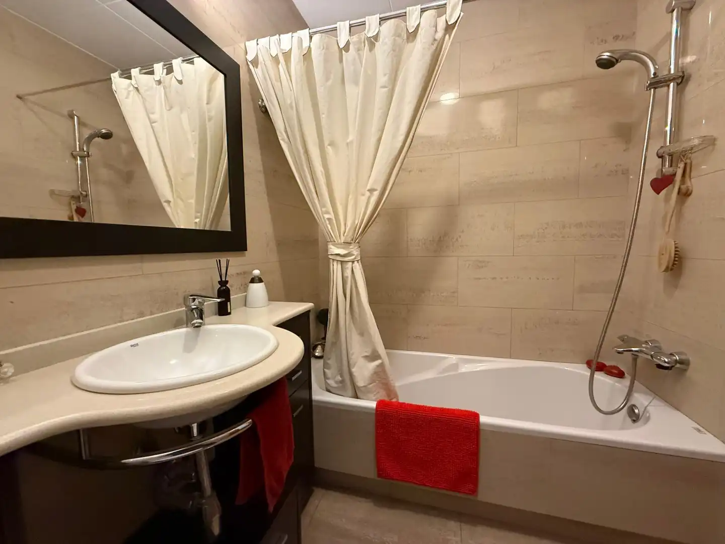 Baño de Casa o chalet en venta en Barberà del Vallès con Calefacción, Jardín privado y Terraza