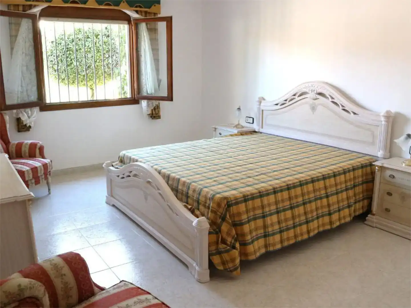 Dormitori de Casa o xalet en venda en Mont-roig del Camp amb Aire condicionat, Piscina i Balcó