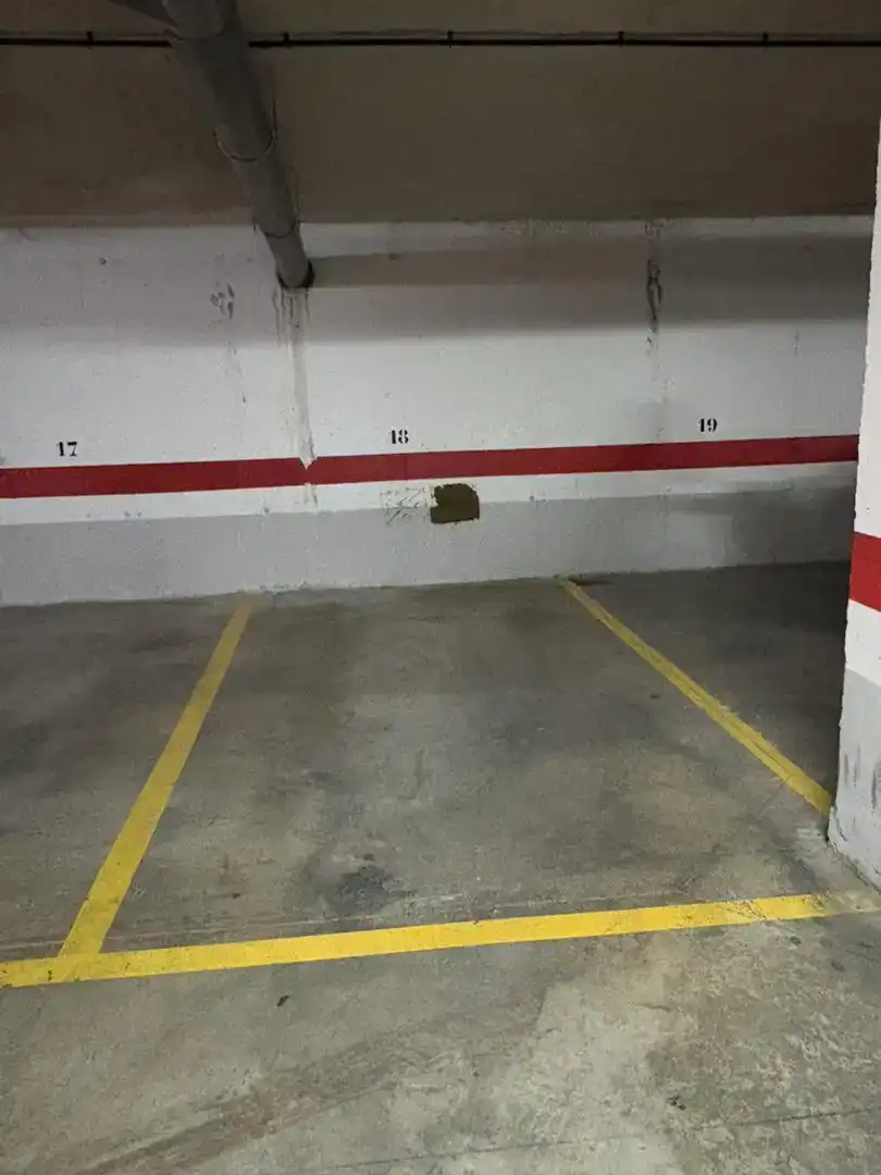 Parking de Garaje en venta en Sevilla