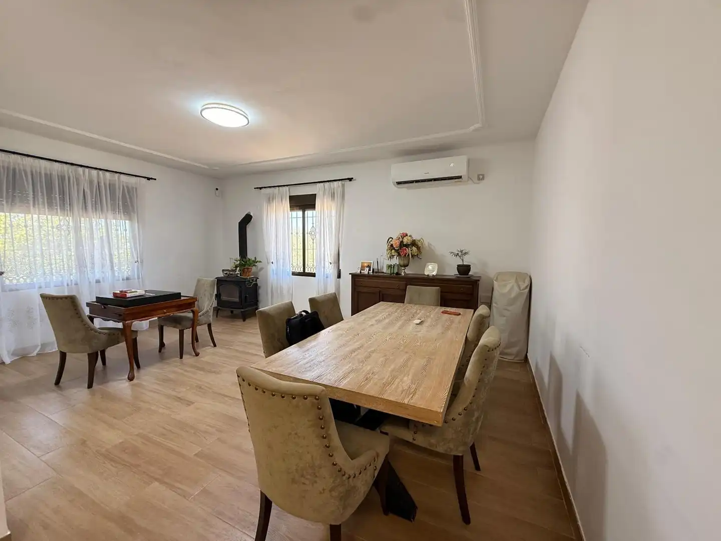 Comedor de Casa o chalet en venta en La Carlota con Aire acondicionado, Jardín privado y Terraza