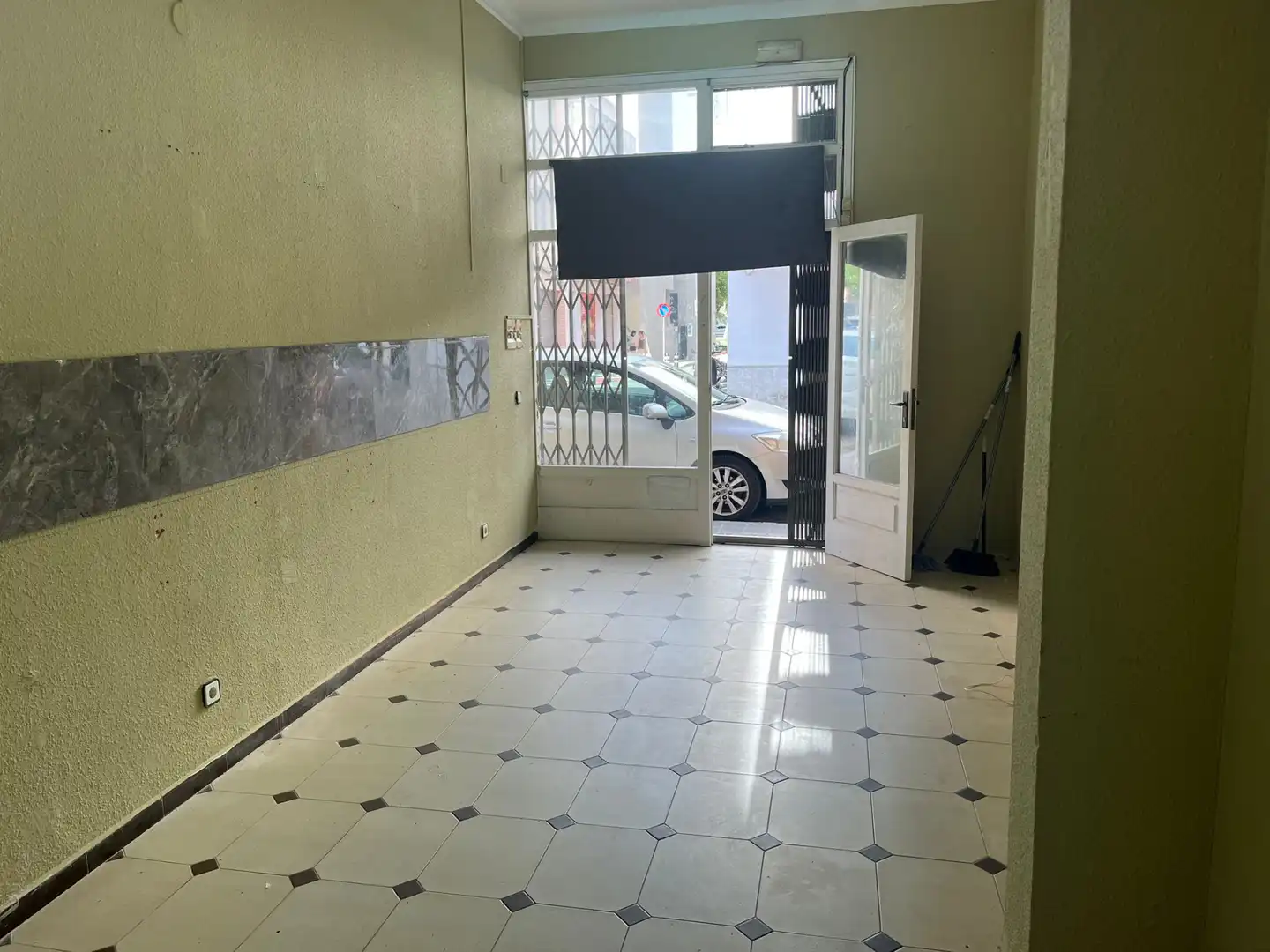 Business premises to rent in Carrer de Sant Isidre 24, imagen 9