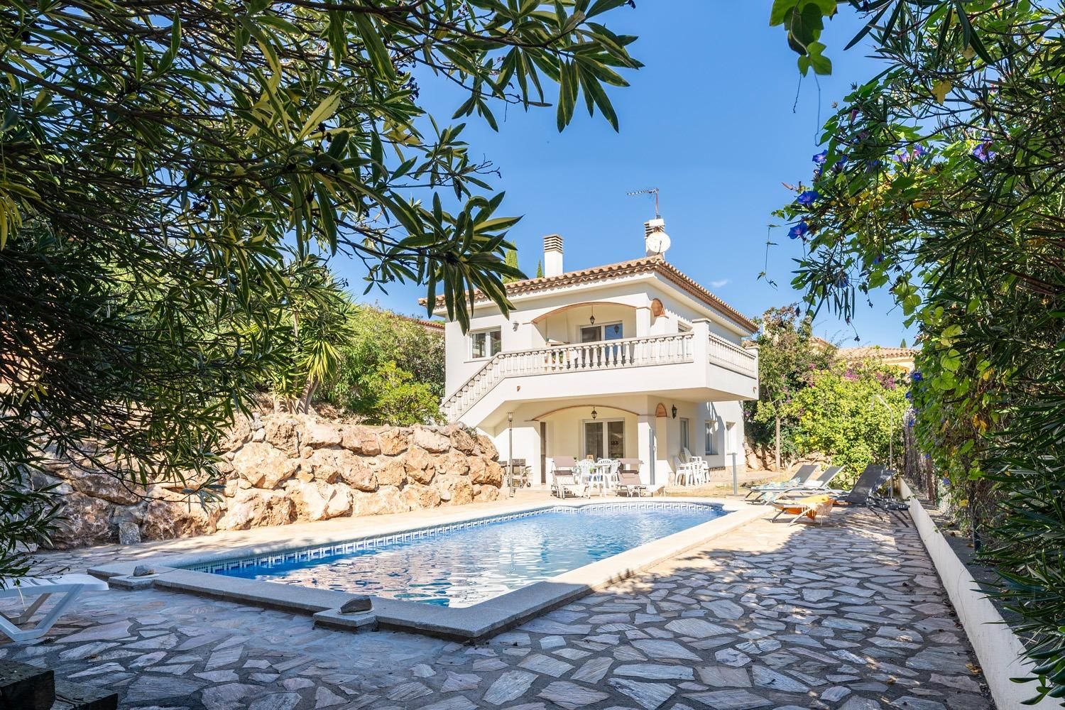 Jardí de Casa o xalet en venda en L'Escala amb Calefacció, Jardí privat i Terrassa