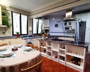 Kitchen of Flat for sale in Bilbao   with Heating, Parquet flooring and Furnished