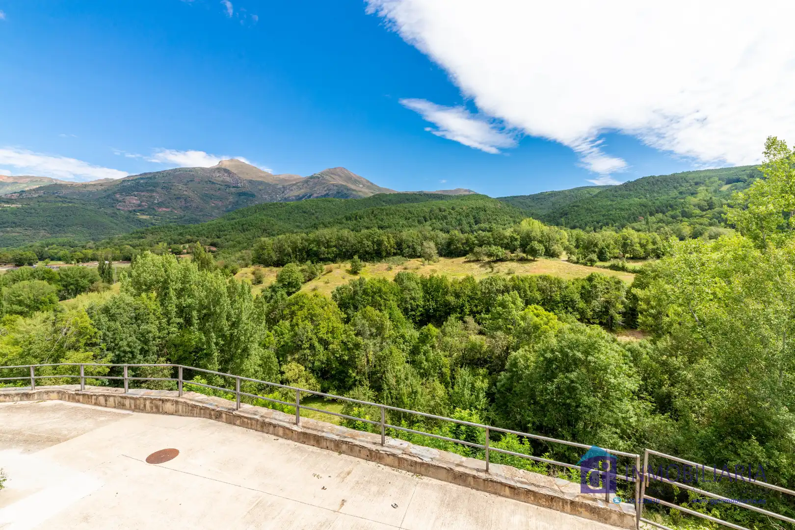 Vista exterior de Casa o chalet en venta en Bisaurri con Calefacción y Terraza