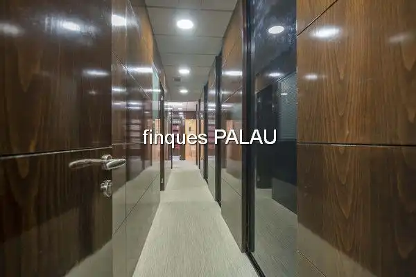 Local comercial en venda a Les Corts, imagen 5