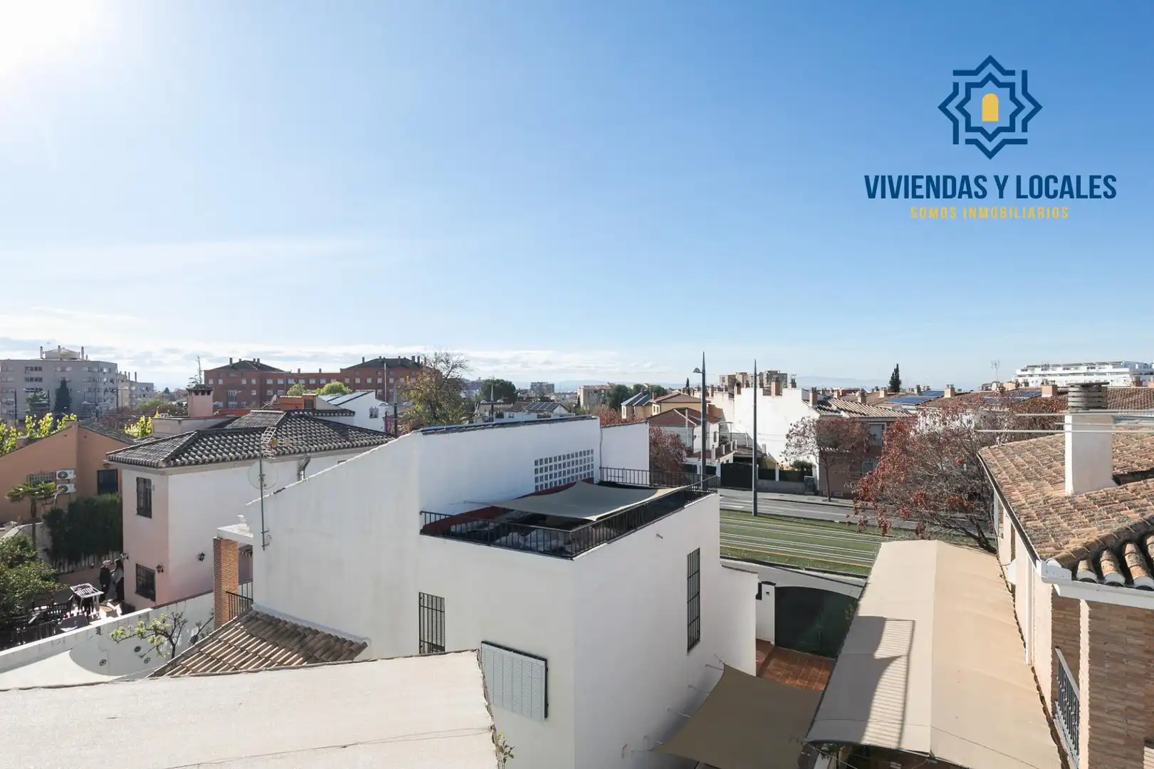 Exterior view of Houses for sale in Granada