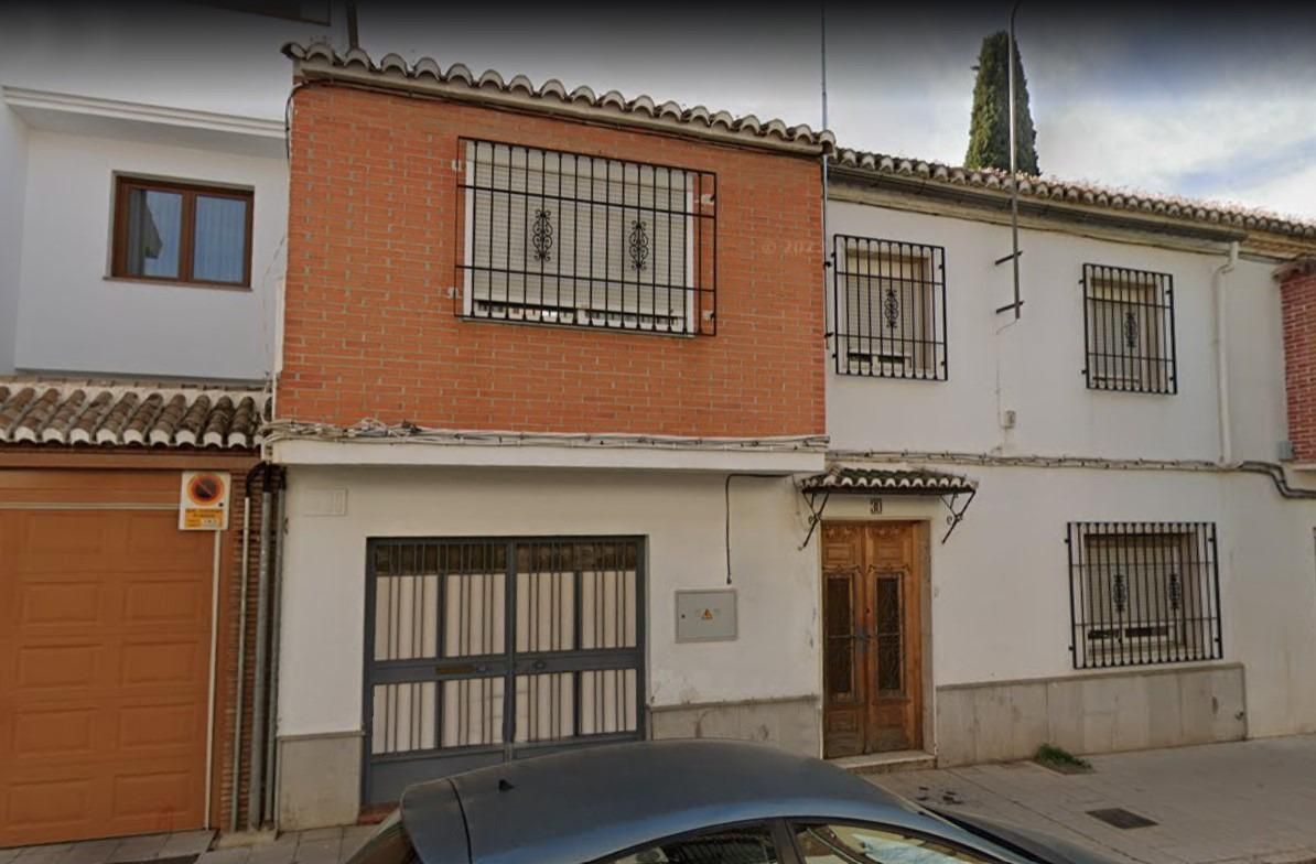 Vista exterior de Casa o xalet en venda en  Granada Capital amb Jardí privat, Terrassa i Traster