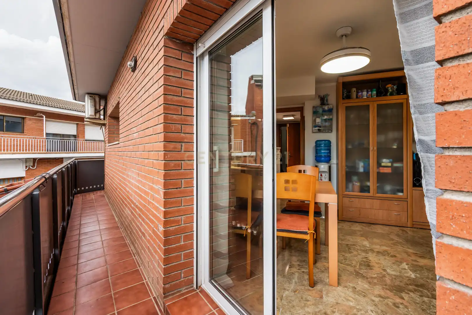 Apartment with lift for sale in Carrer del Diamant, Rubí, Spain, imagen 4