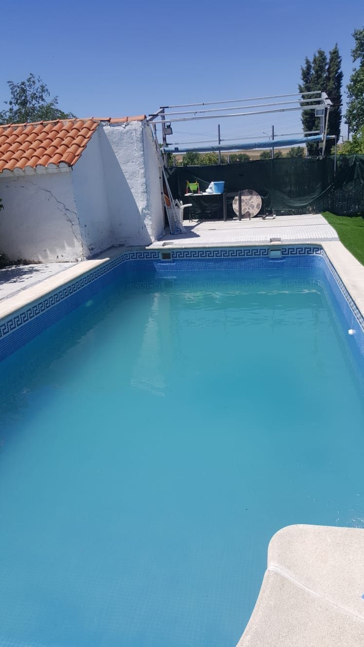 Piscina de Casa o xalet en venda en Yeles amb Calefacció i Piscina