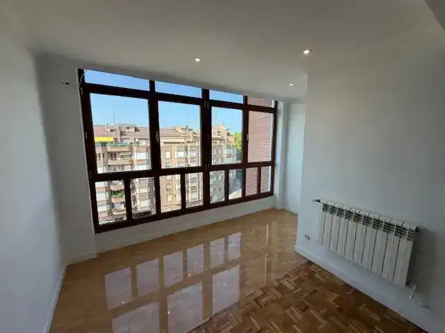 Sala de estar de Piso en venta en Vitoria - Gasteiz