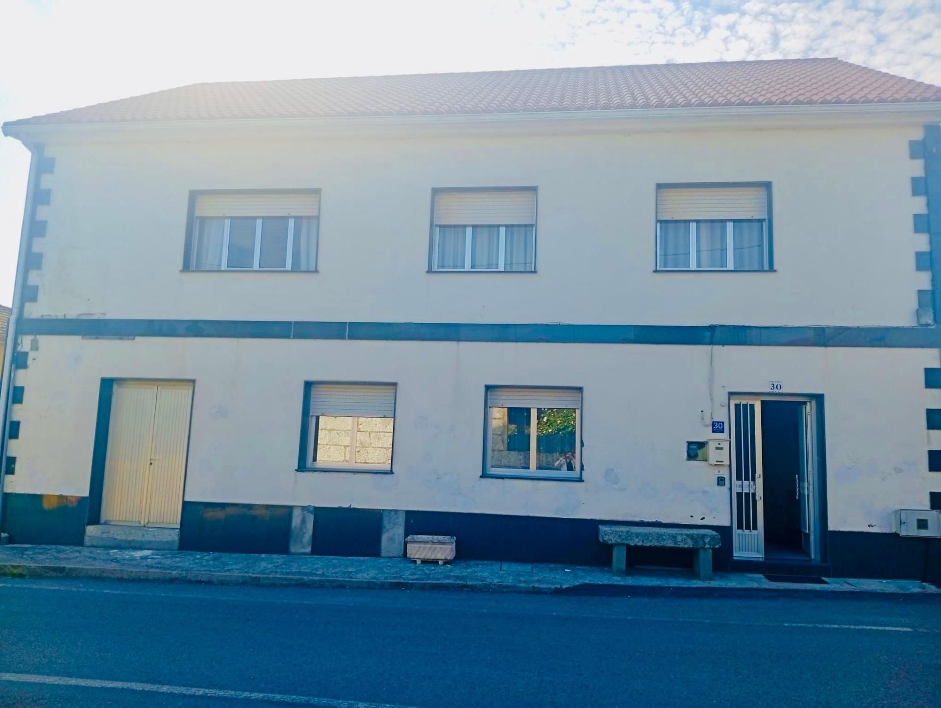 Vista exterior de Casa o chalet de alquiler en Portas con Amueblado