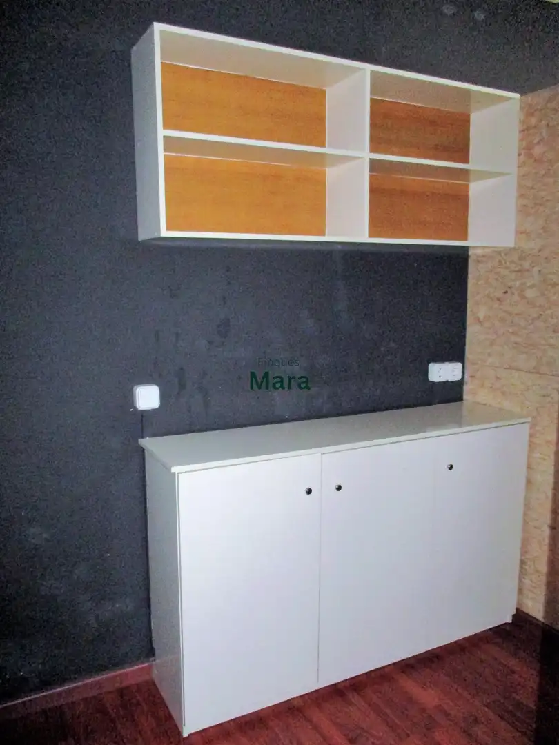 Oficina en venta en Sant Boi de Llobregat con Aire acondicionado