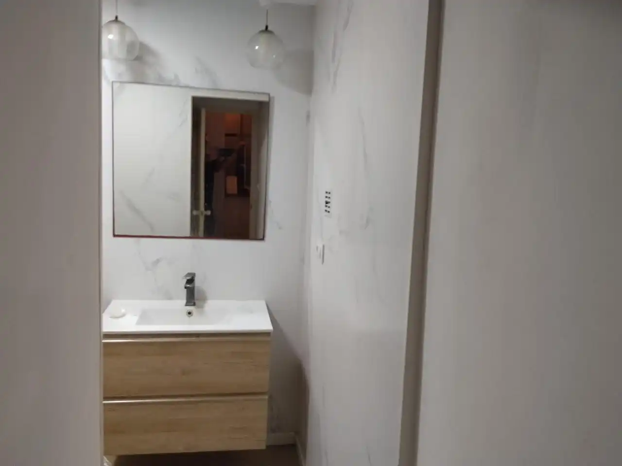 Bathroom of Flat for rent in Melilla