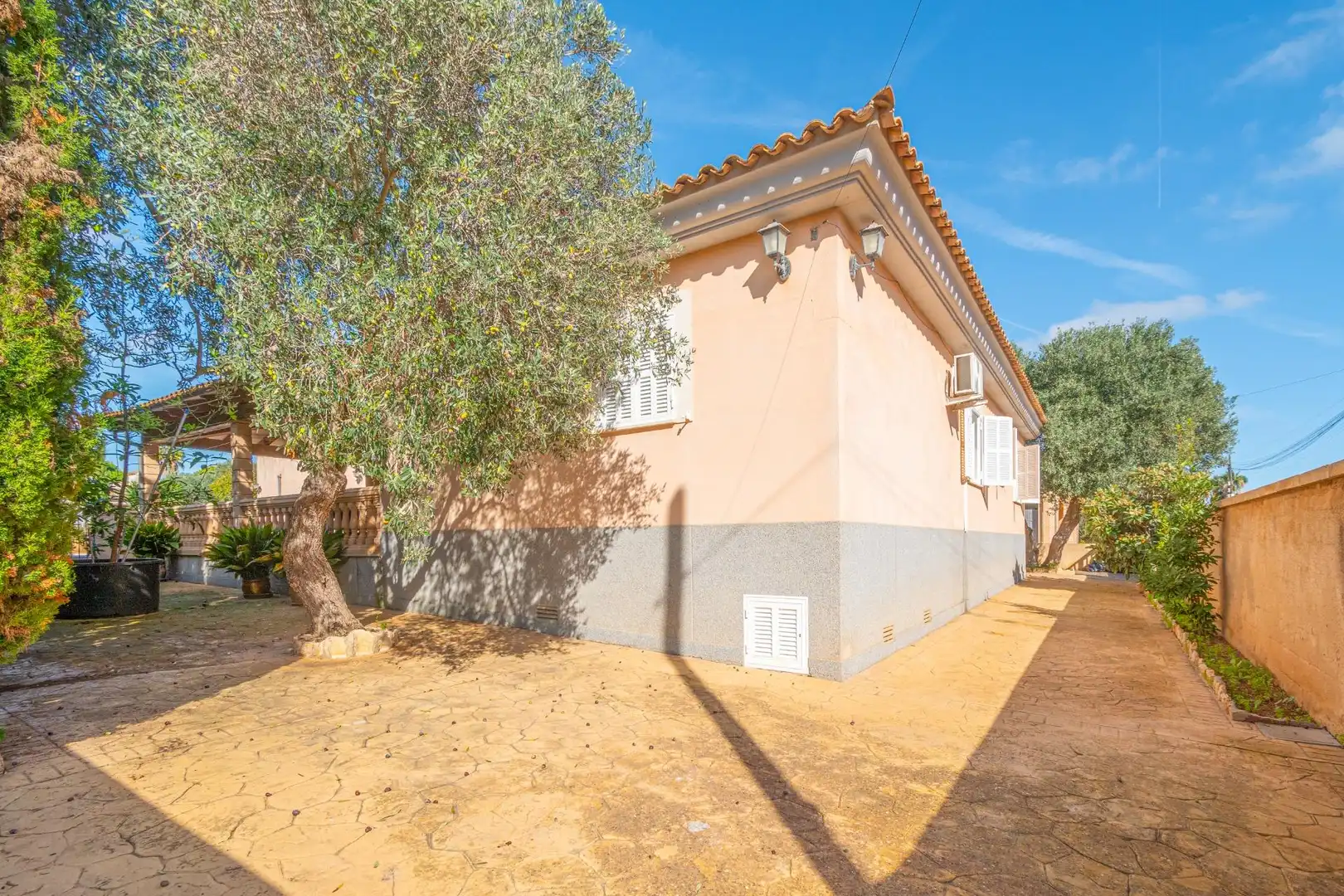 Vista exterior de Casa o xalet en venda en Felanitx amb Aire condicionat, Calefacció i Jardí privat