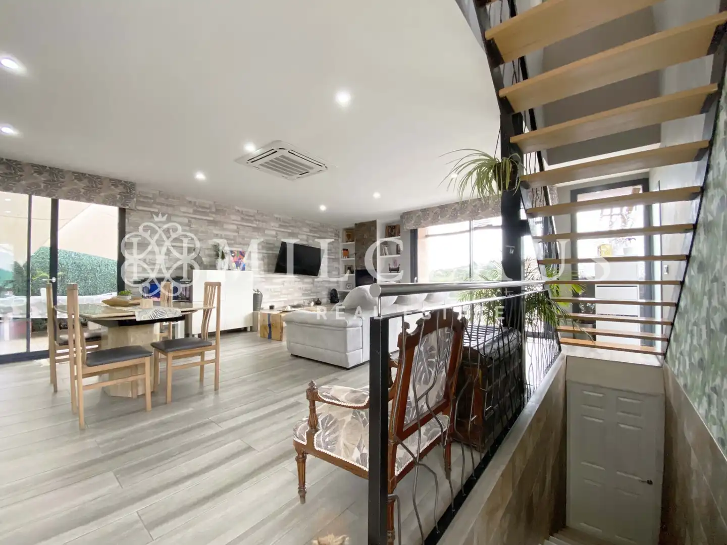 Wohnzimmer von Haus oder Chalet zum Verkauf in Lliçà d'Amunt mit Klimaanlage, Heizung und Privatgarten