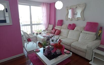 Living room of Flat for sale in Santa Cruz de Bezana  with Heating and Terrace