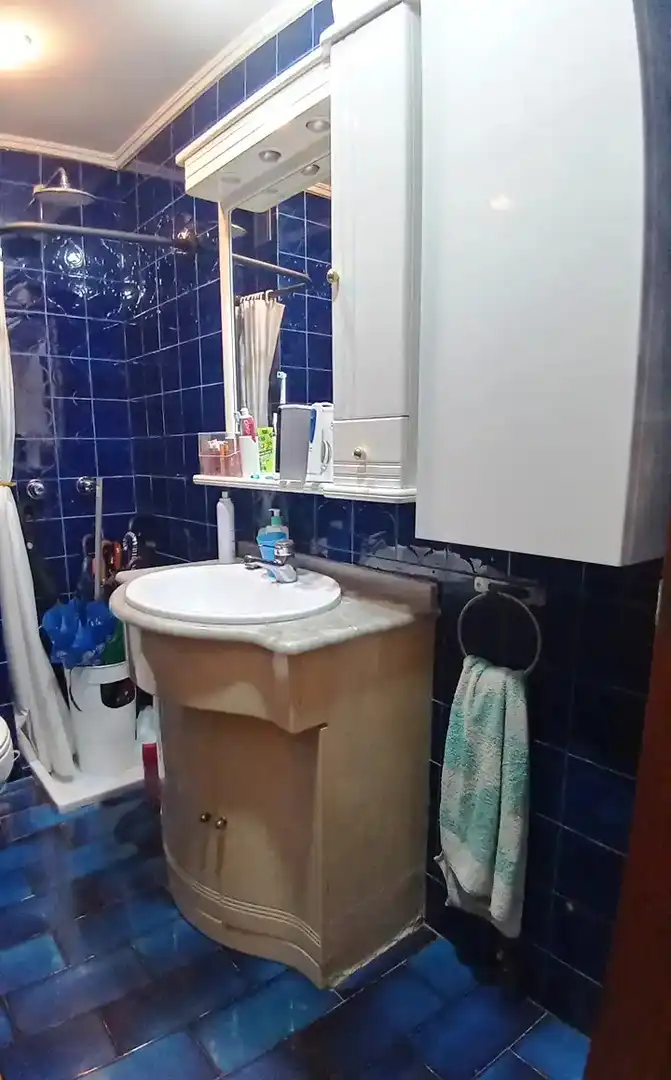 Baño de Piso en venta en Santurtzi  con Calefacción, Terraza y Amueblado