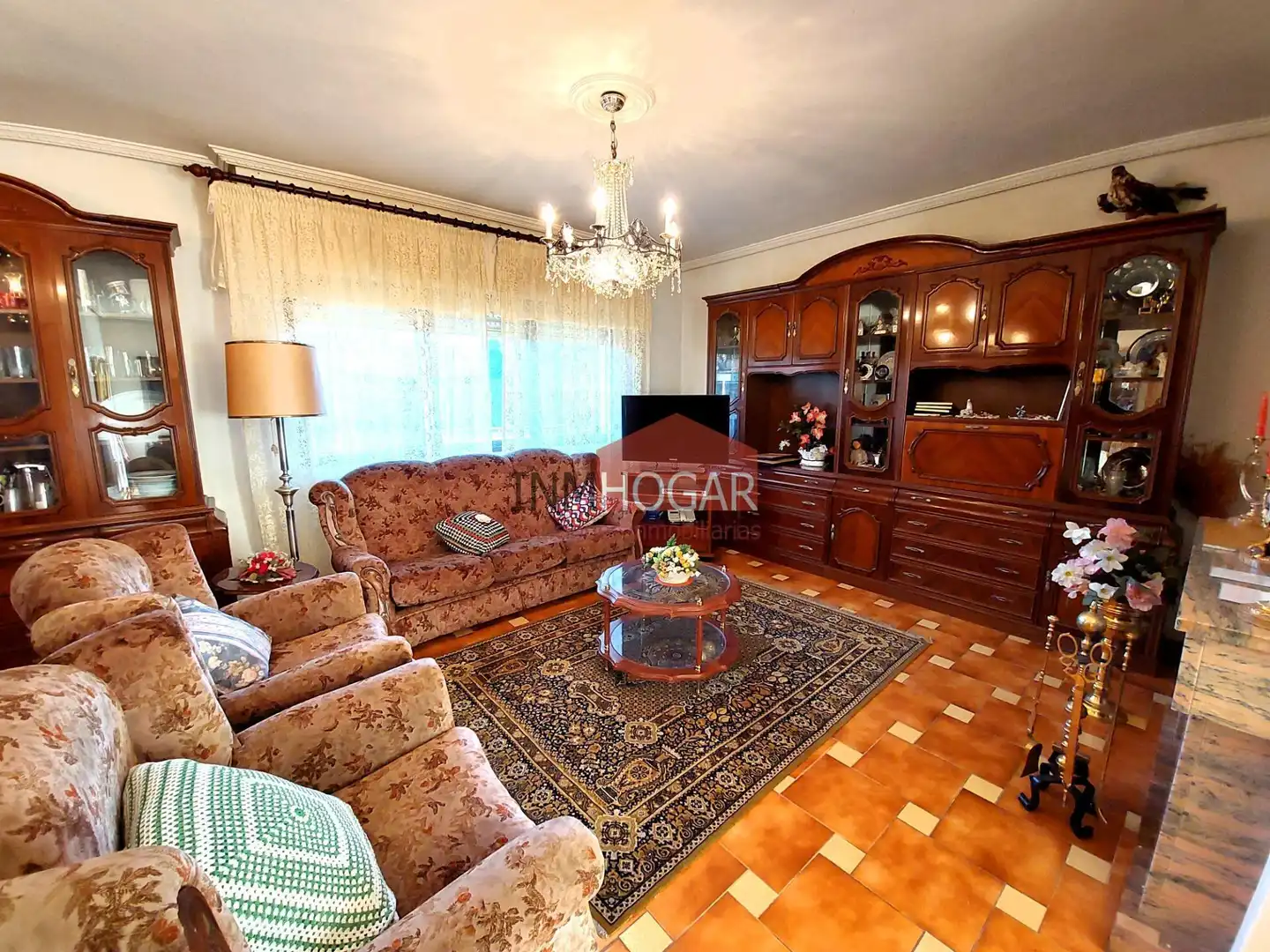 Sala d'estar de Casa o xalet en venda en Ávila amb Calefacció, Jardí privat i Traster