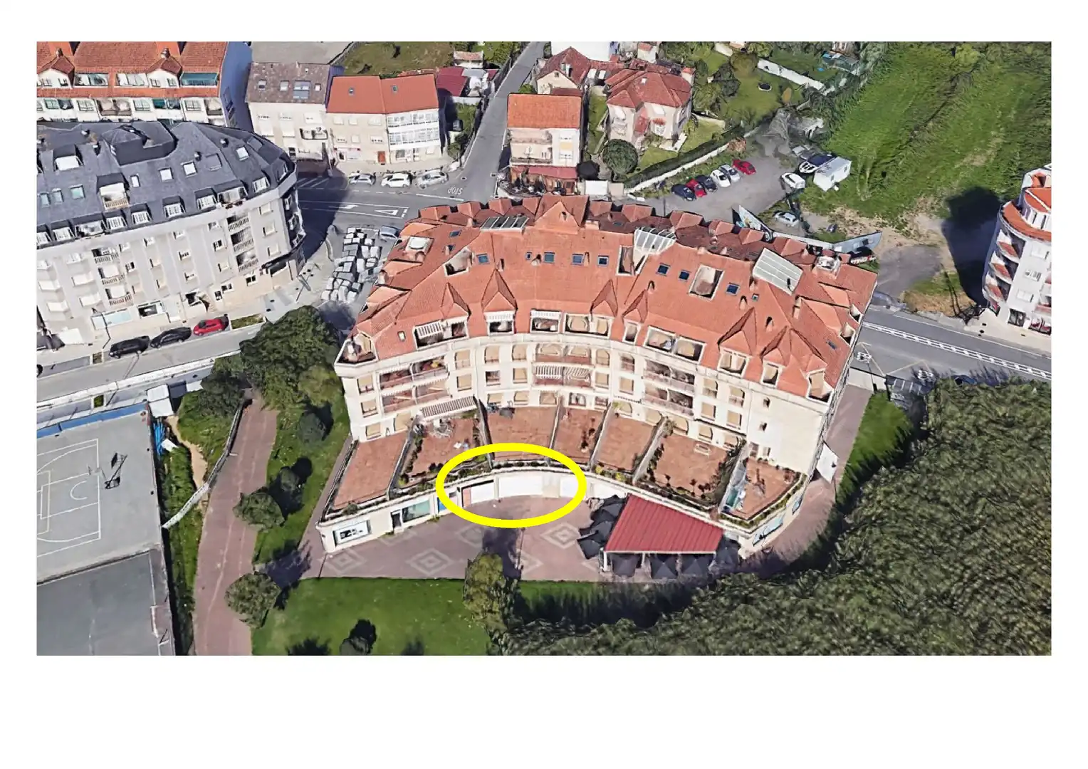 Geschaftsraum zur Miete in Sanxenxo