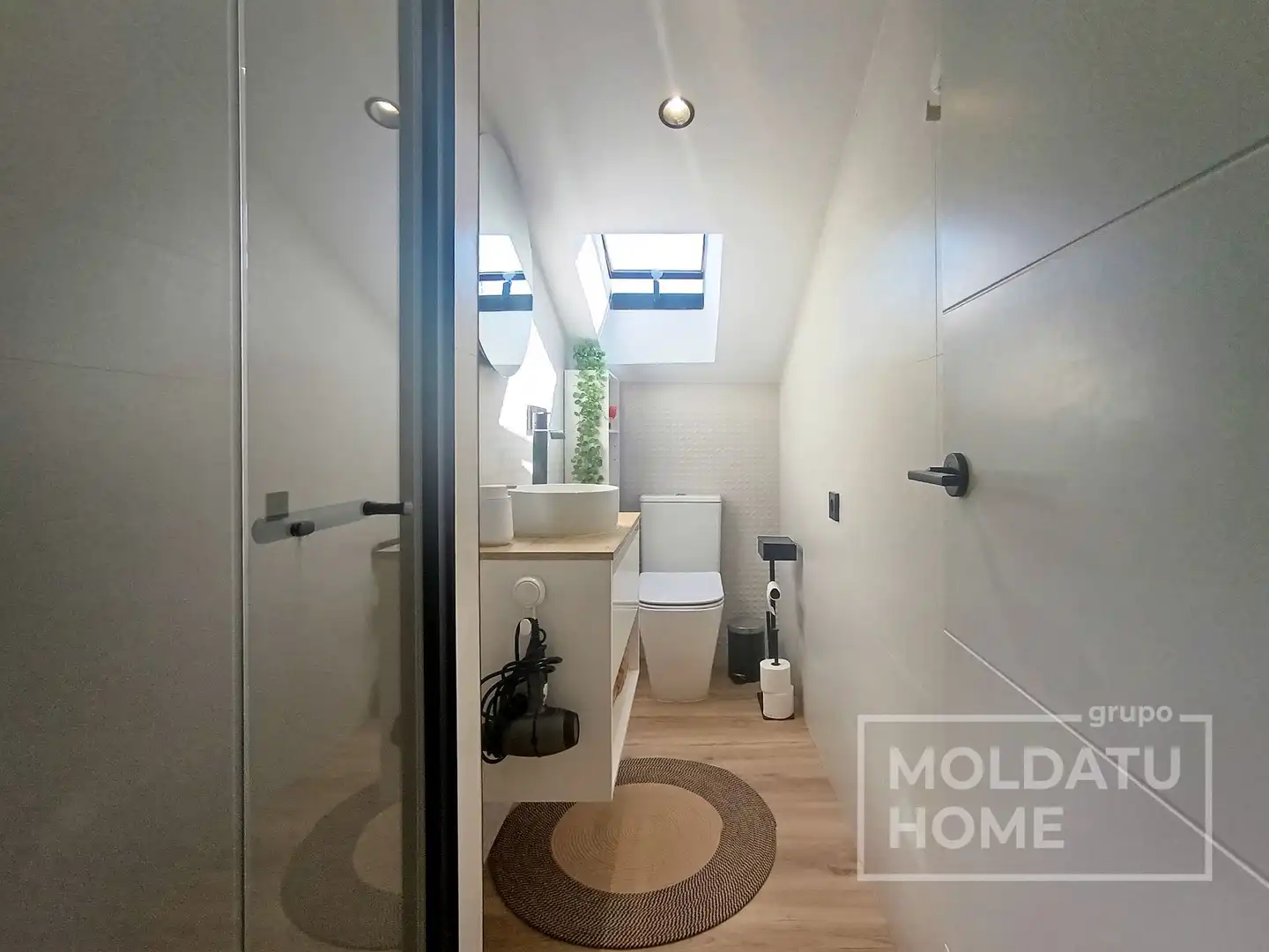 Bathroom of Flat for sale in Oiartzun, Gipuzkoa