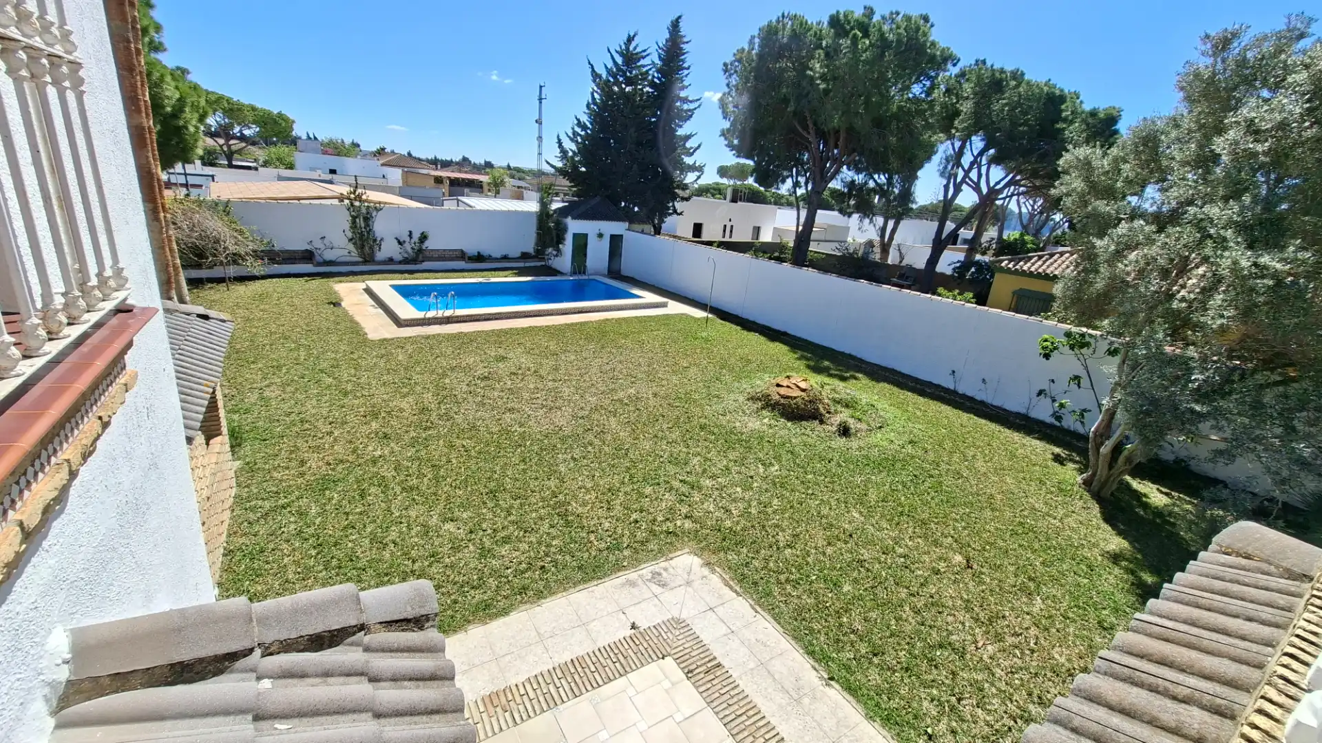 Swimming pool of Houses for sale in Chiclana de la Frontera  with Private garden, Terrace and Storage room