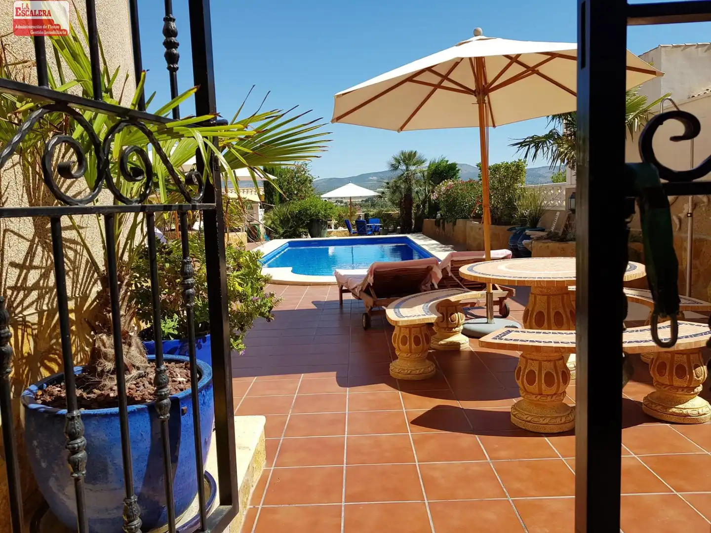 Terraza de Casa o chalet en venta en Castalla con Aire acondicionado, Calefacción y Jardín privado