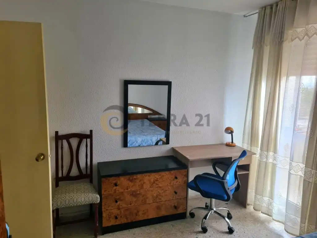 Flat with lift to rent in Belén - San Roque, imagen 4