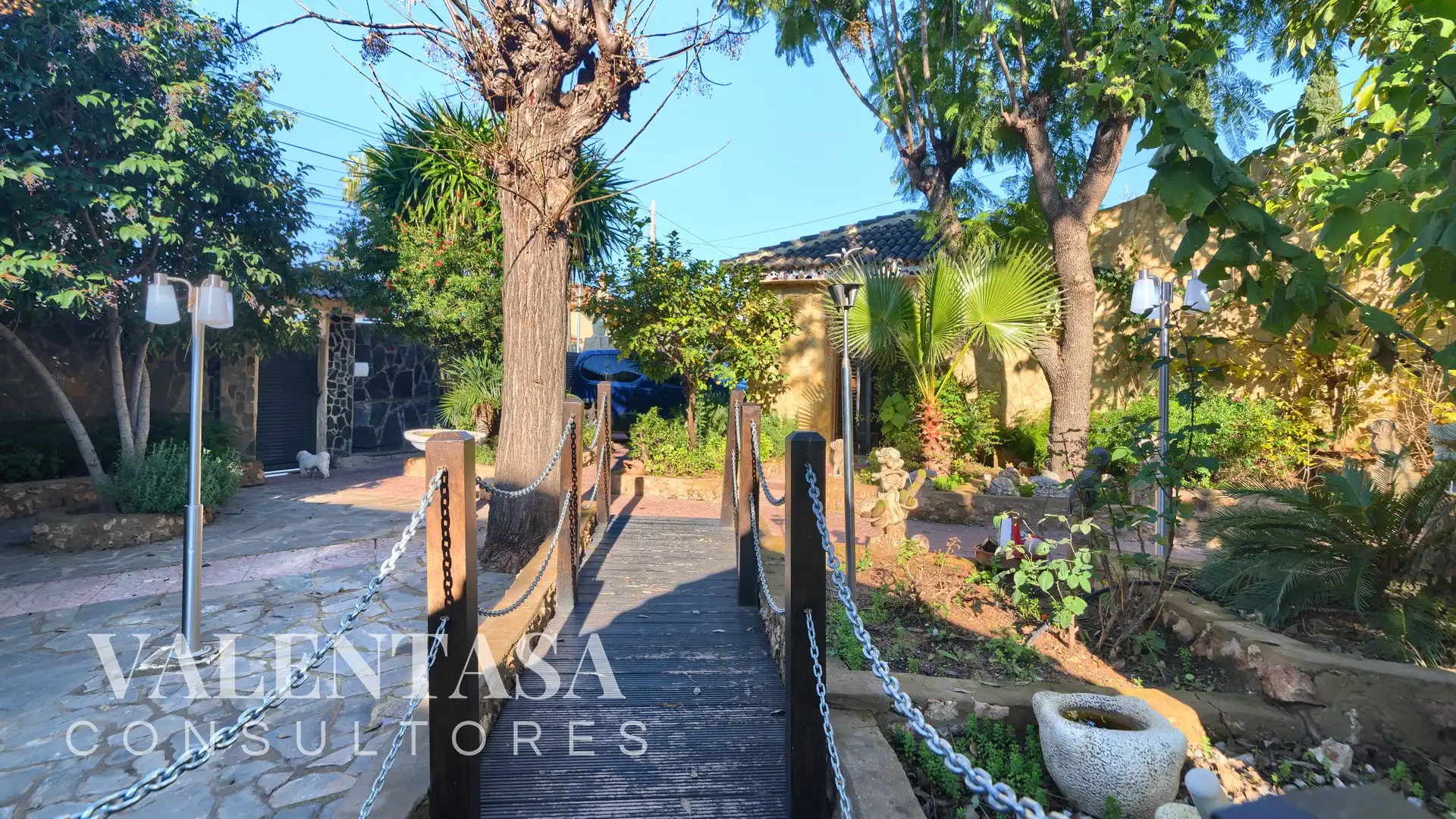 Exterior view of Houses for sale in L'Eliana  with Air Conditioner, Heating and Private garden