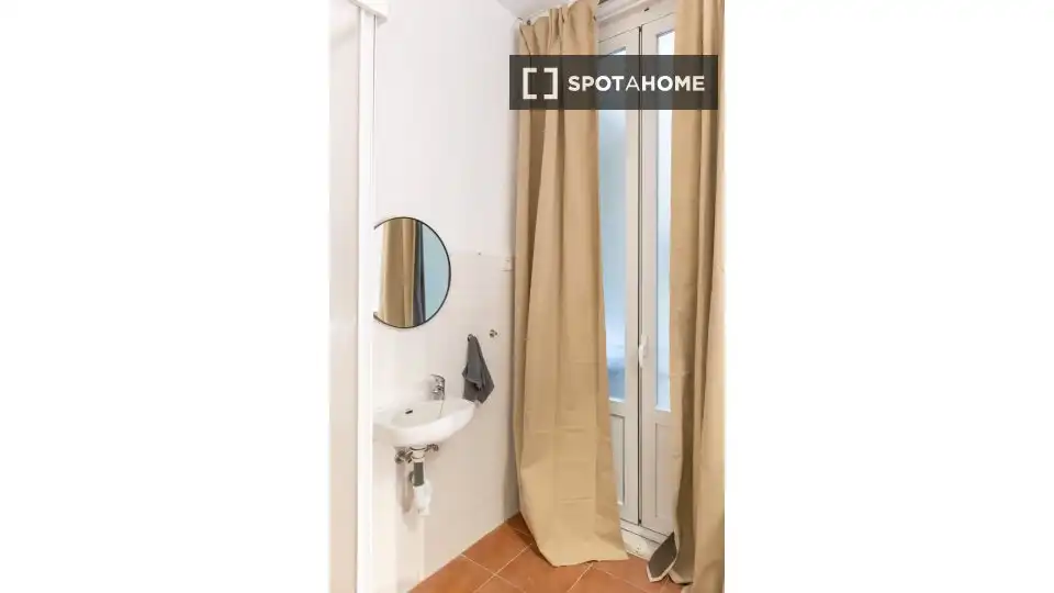 Habitación en Justicia - Chueca