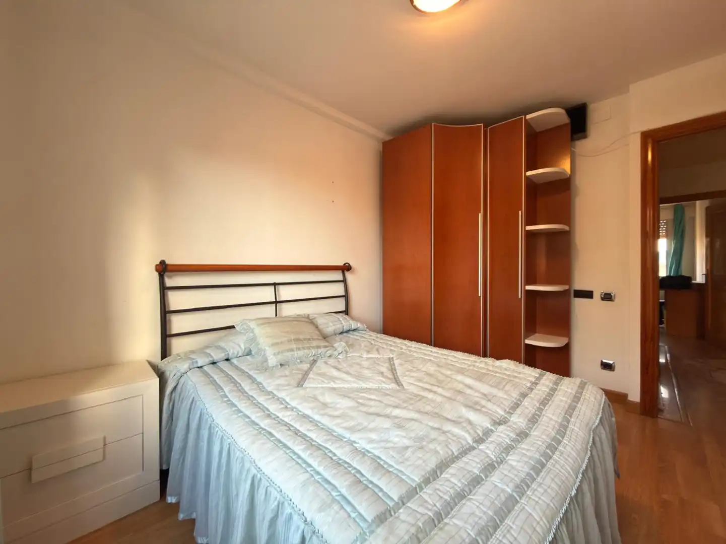 Habitación de Casa o chalet en venta en  Logroño con Jardín privado, Terraza y Trastero