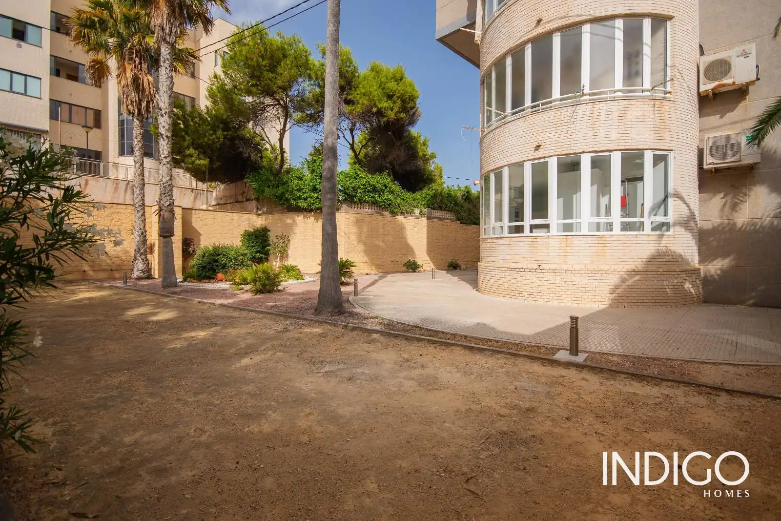 Exterior view of Flat for sale in El Campello  with Air Conditioner, Heating and Terrace