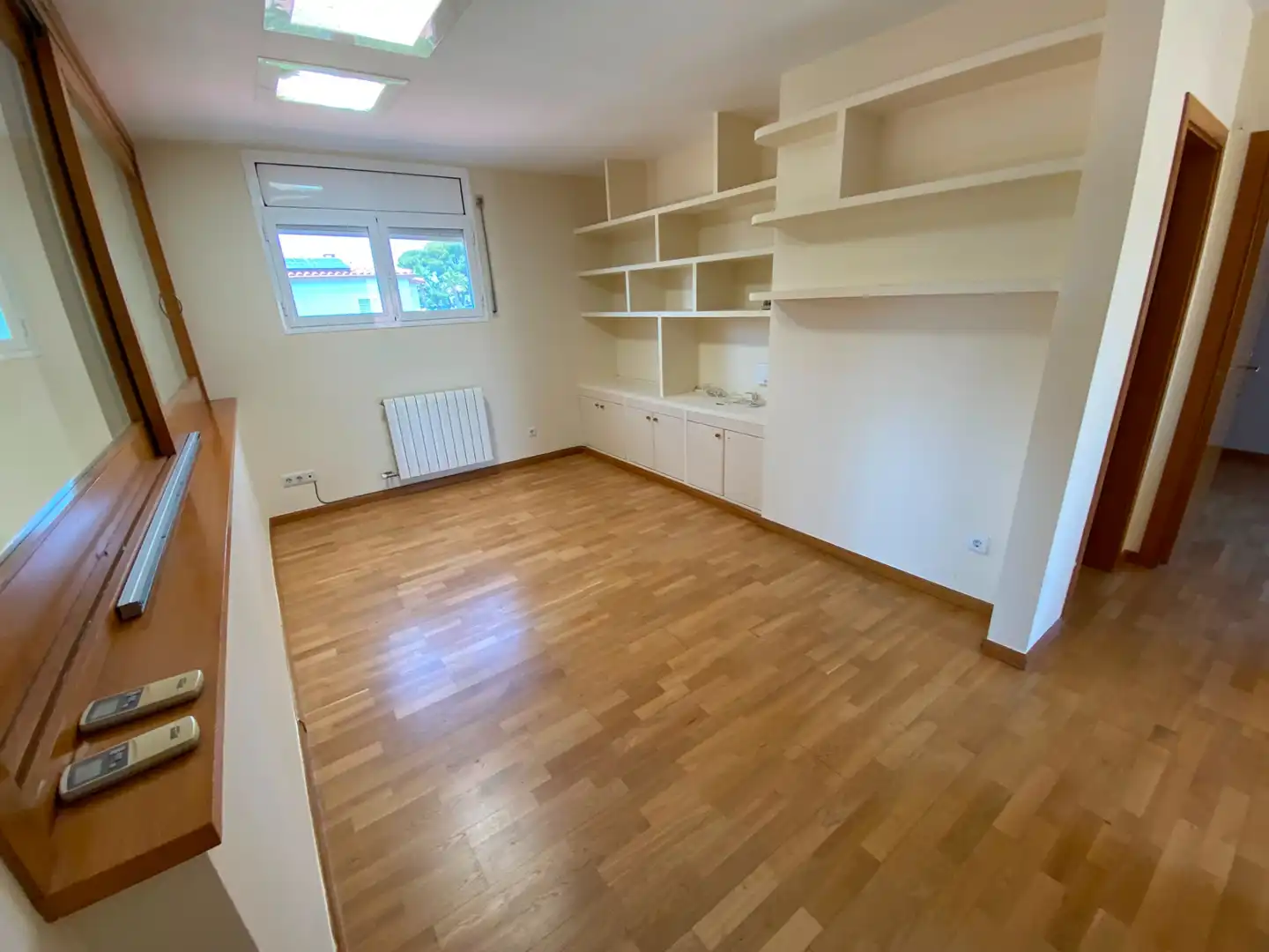 Casa o chalet de alquiler en Carrer dels Garrofers, 5, Migjorn
