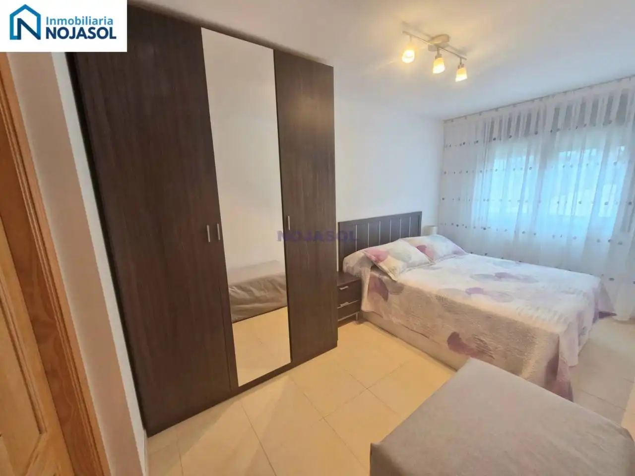 Apartament amb terrassa en venda a Calle la brava, imagen 30