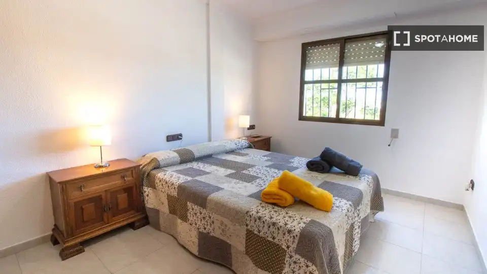 Bedroom of Flat for rent in Sueca  with Air Conditioner, Heating and Furnished