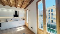 Kitchen of Flat for sale in  Barcelona Capital  with Air Conditioner, Heating and Parquet flooring