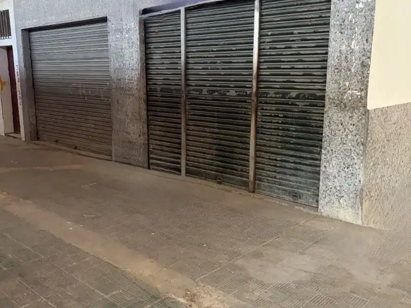 Parking of Commercial properties for sale in Sevilla  with Air Conditioner and Furnished