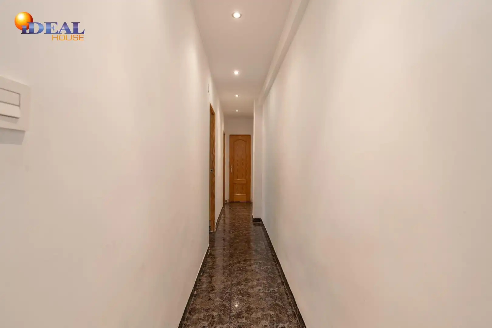 Flat with terrace for sale in Calle de Laureado López Muñoz 19, imagen 13